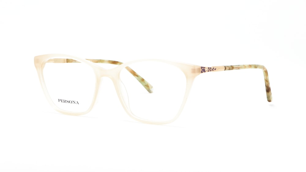 oprava-dlya-okulyariv-persona-6515b (1)