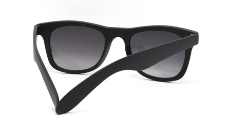 Зображення 4: Сонцезахисні окуляри BASIC 045